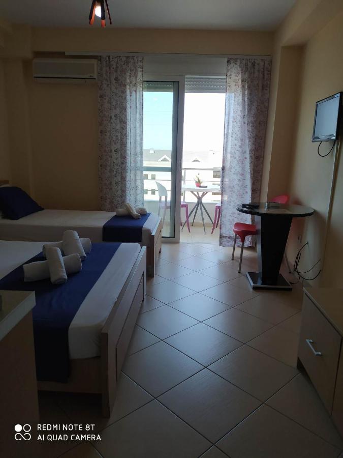 Summer Life Apartments Sarande Exterior photo